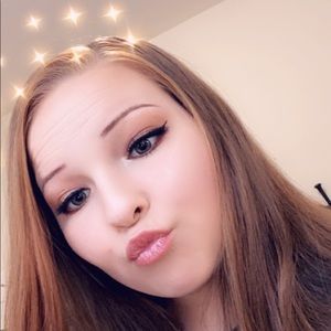 Meet your Posher, Lilliana